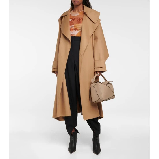 Loewe Puzzle Medium Leather Shoulder Bag - Image 4