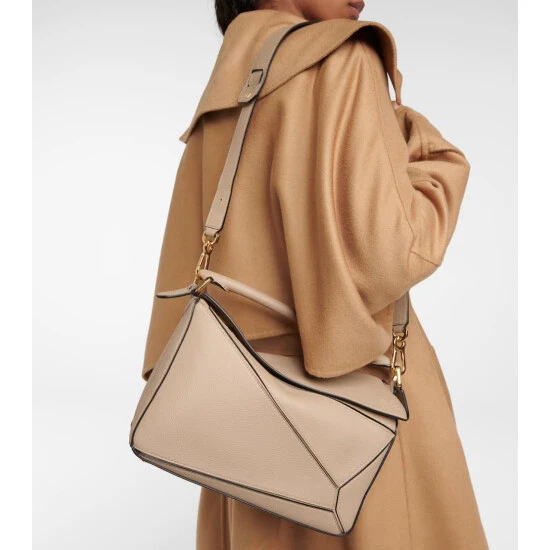 Loewe Puzzle Medium Leather Shoulder Bag - Image 5