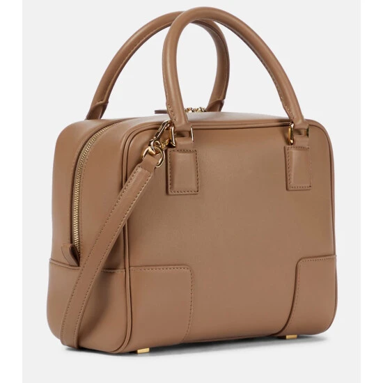 Loewe Amazona 19 Square Leather Tote - Image 3