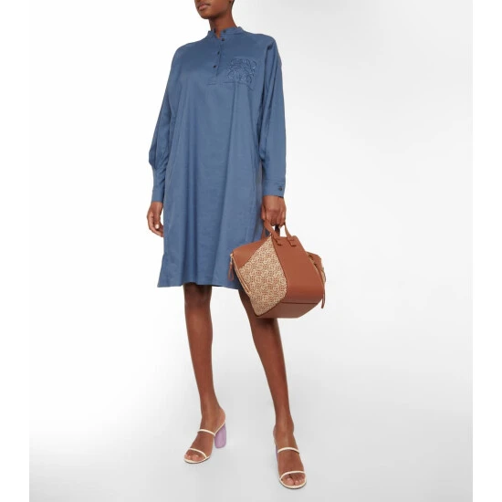 Loewe Hammock Small Leather Shoulder Bag - Image 4