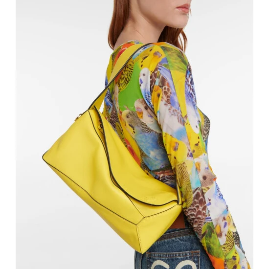 Loewe Puzzle Slouchy Leather Shoulder Bag - Image 5