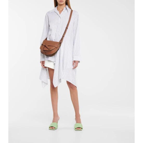 Loewe Gate Small Leather Shoulder Bag - Image 4