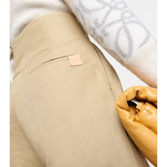 Loewe Pleated High-rise Cotton And Linen Pants - Image 4
